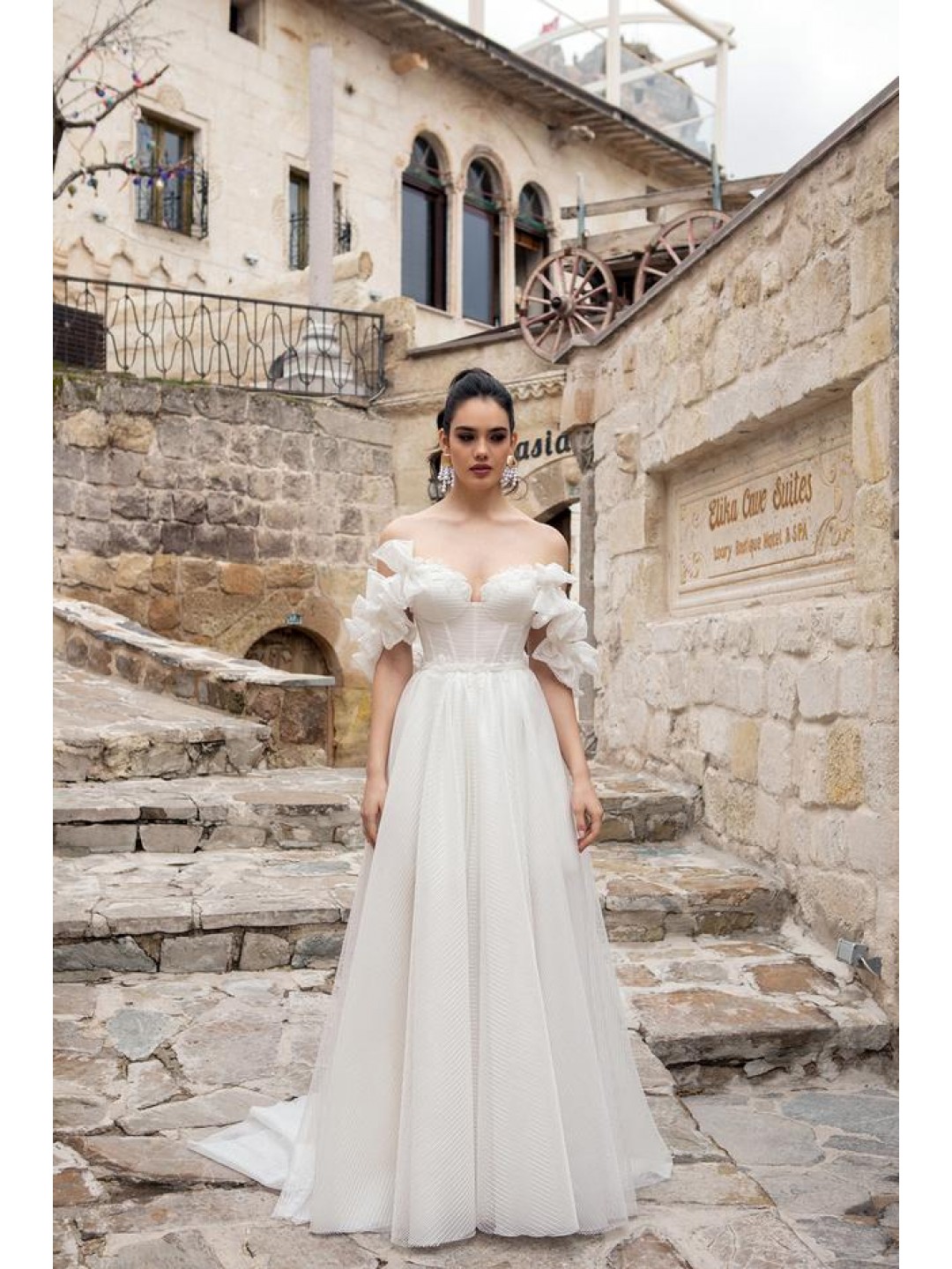 Reflection 4038 (Uzun etekli)